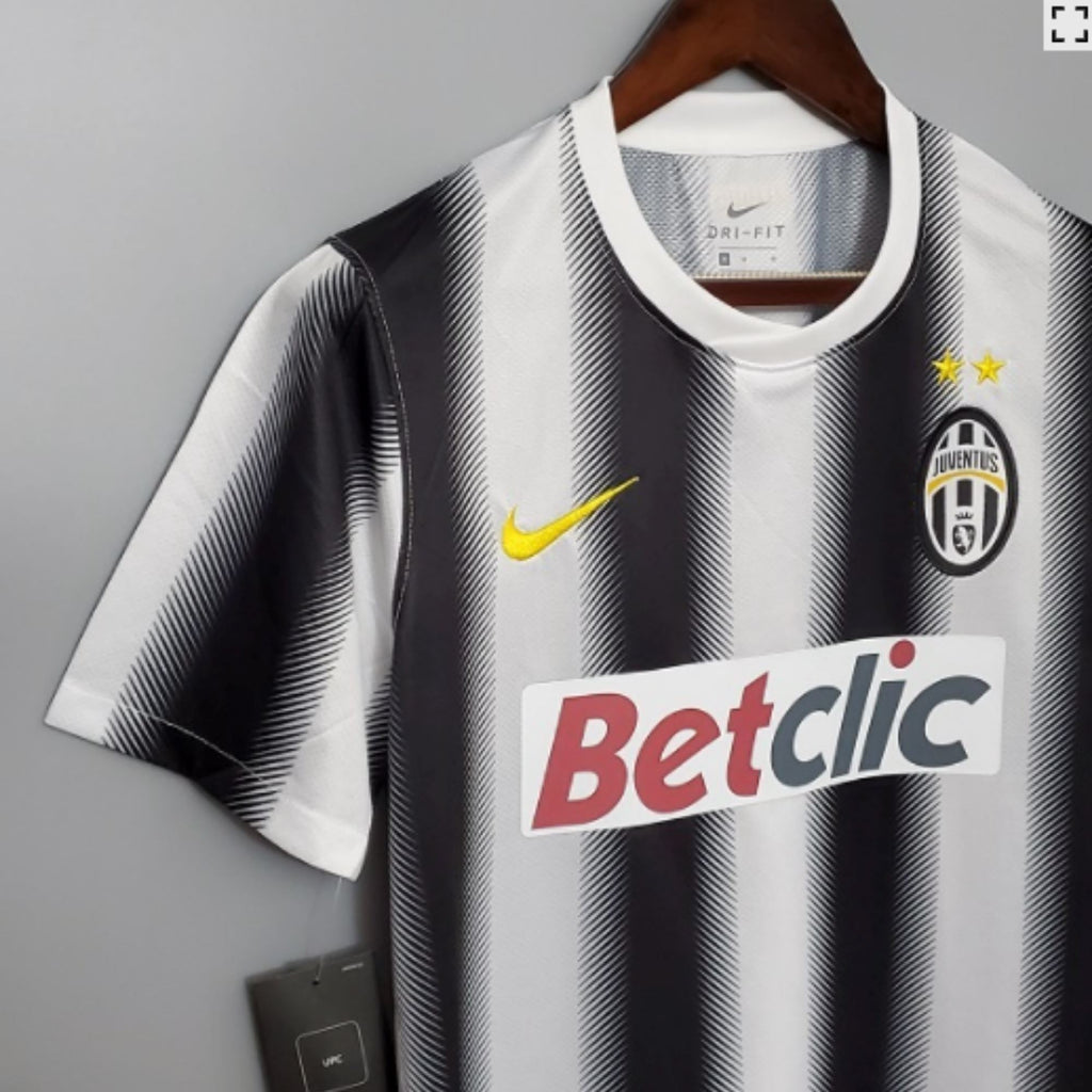 2011/12 Juventus Home Jersey