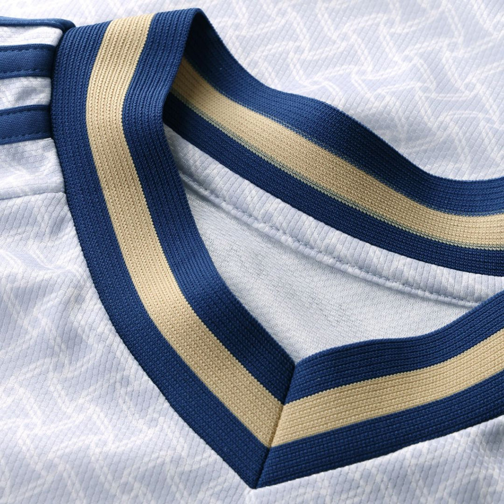 Italy 2026 Away Kids Kit (Custom Name & Number)
