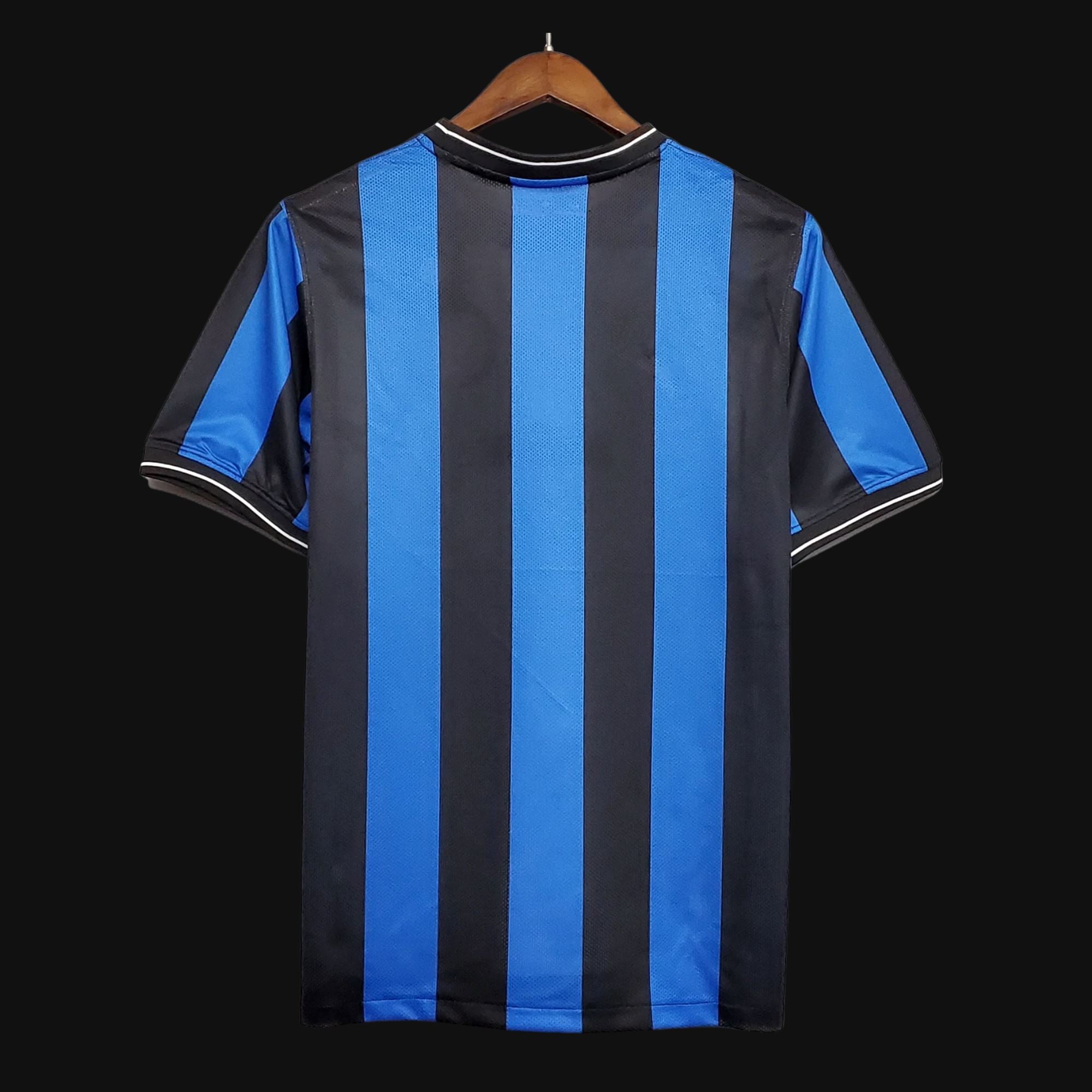 2009/10 Inter Home Jersey - Euro Final Kit